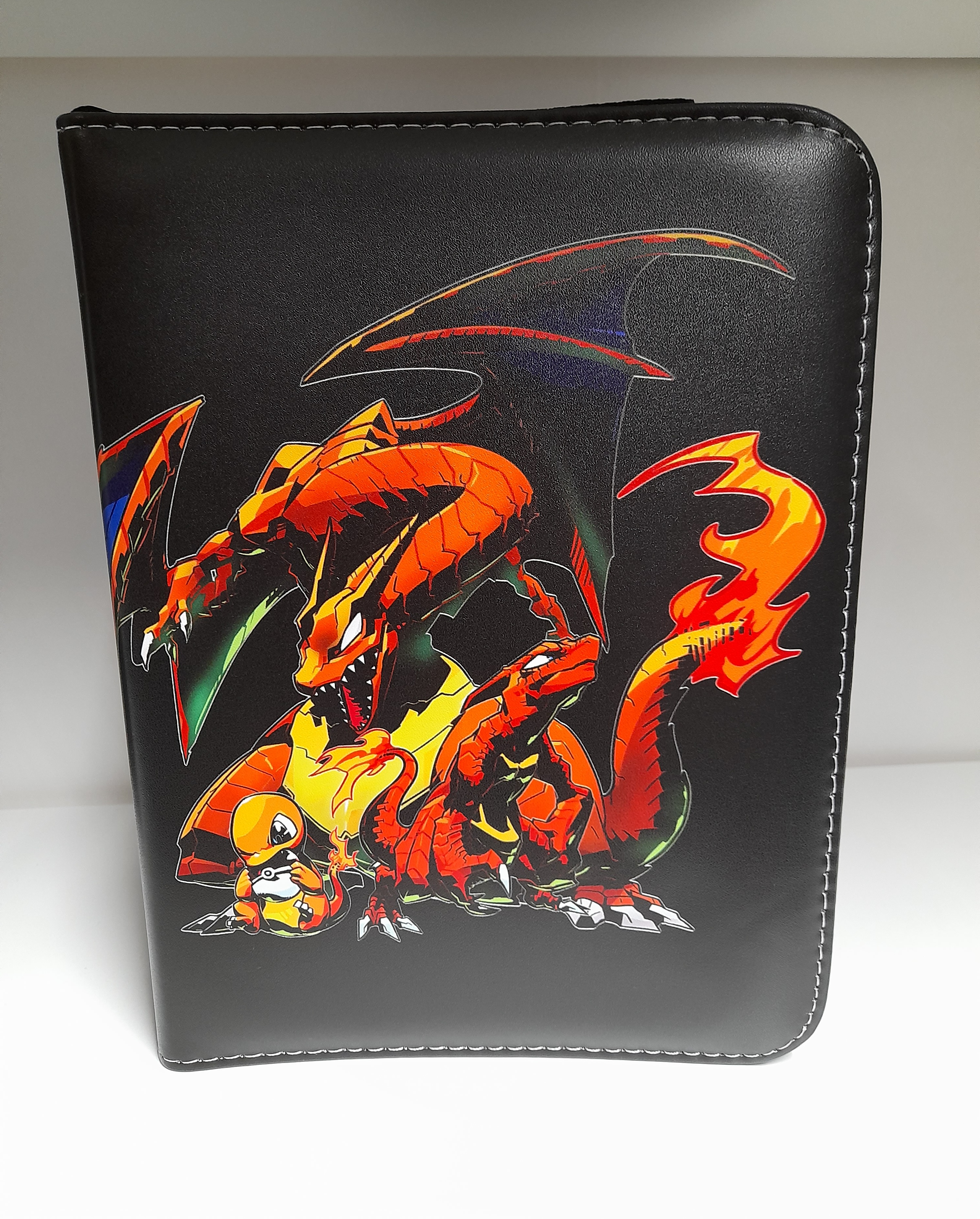 Korttikansio: Pokemon korteille - Orange Black Evolution (4-Pocket)