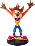 Figuuri: Crash Bandicoot (23cm)