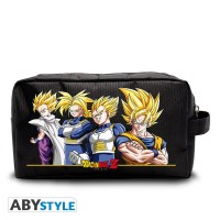 Pussi: Dragon Ball - Super Saiyans Toiletry Bag