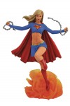 Figuuri: Supergirl (dc Gallery) (25cm)