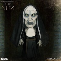 Figuuri: The Nun MDS Action Figure (15cm) (Mezco)