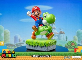 First4Figures: Mario & Yoshi (Super Mario)