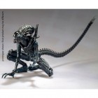 Figuuri: Aliens - Crouching Alien Warrior (10cm)