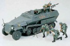 Pienoismalli: Tamiya: German Hanomag Sdkfz 251/1 (1:35)