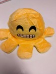 Pehmolelu: Reversible Octopus Plush (Emoji, 20cm)